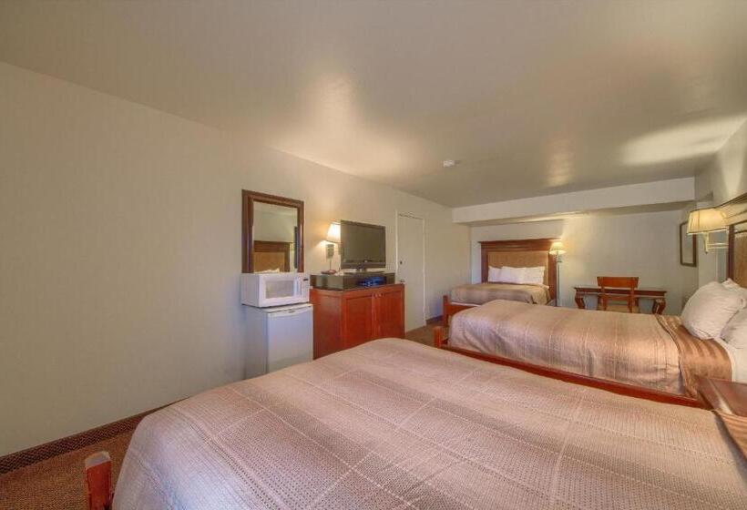 Трехместный Номер Базовый, Americas Best Value Inn Uvalde