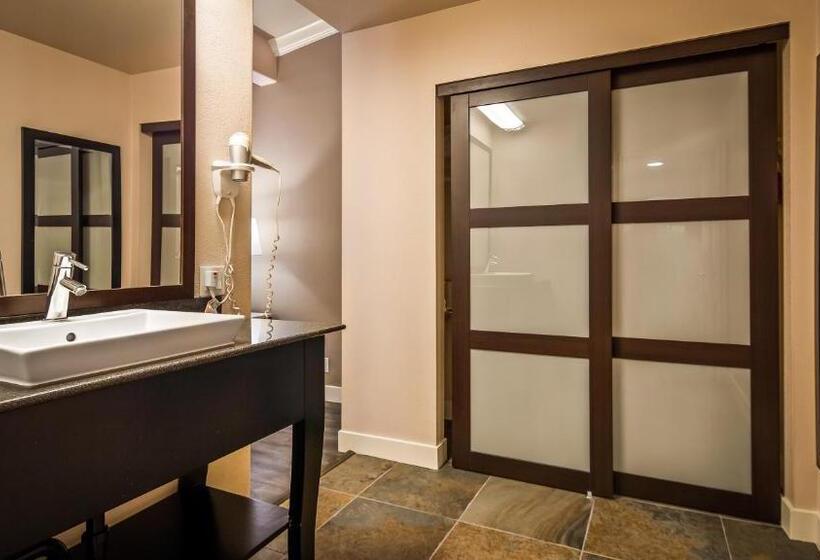 Номер Стандарт, Best Western Bishop Lodge