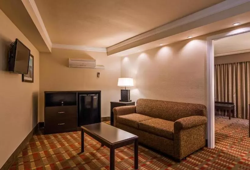 キングサイズベッドのスイートルーム, Best Western Garden Villa Inn