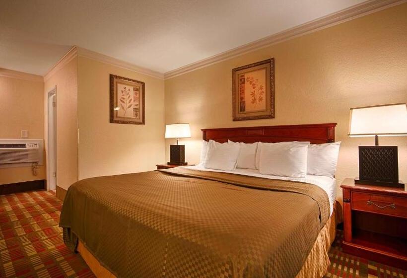 Номер Стандарт с Балконом, Best Western Garden Villa Inn
