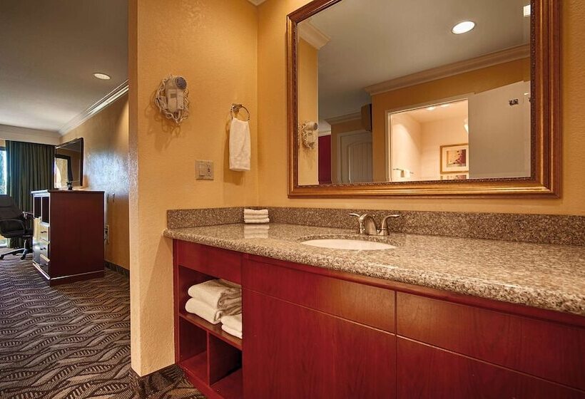 Номер Стандарт 2 Двуспальные Кровати, Best Western Moreno Hotel & Suites