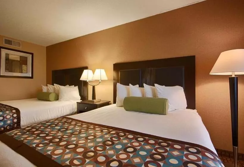 身障者適用クイーンサイズベッドルーム, Best Western On The River