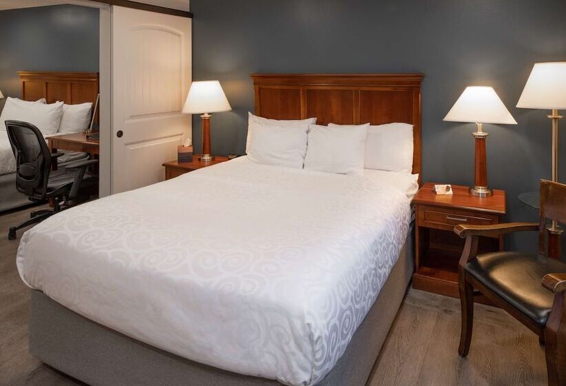 חדר סטנדרט שתי מיטות זוגיות, Best Western Plus Clocktower Inn