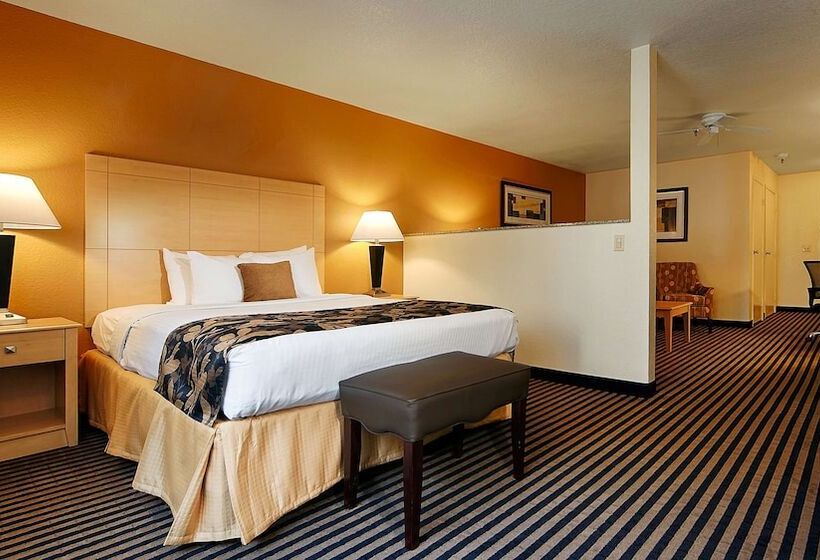 스위트, Best Western Plus Executive Inn & Suites