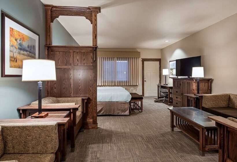 발코니가 있는 스위트, Best Western Plus High Country Inn