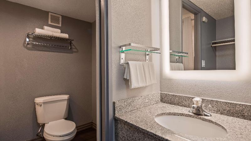 اتاق استاندارد با تخت بزرگ, Best Western Yacht Harbor