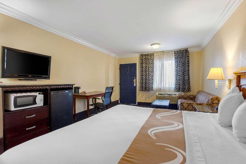 غرفة قياسية سرير كينج, Quality Inn Lomita Los Angeles South Bay