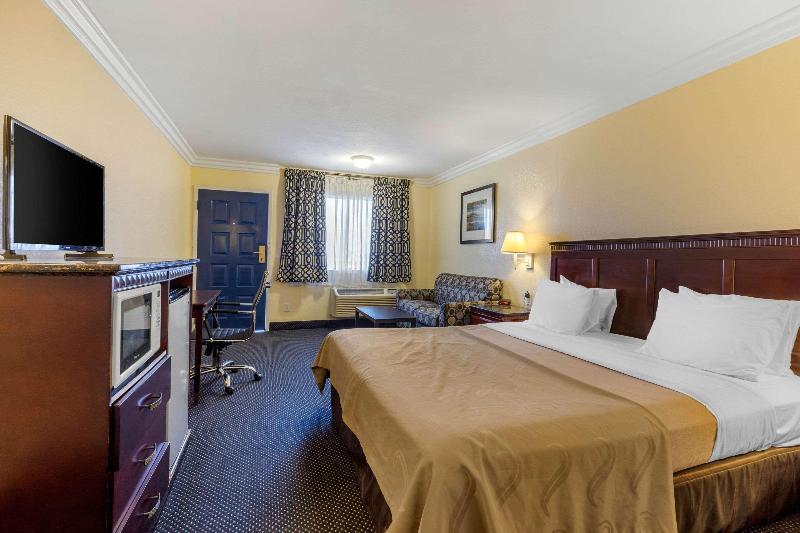 غرفة قياسية سرير كينج, Quality Inn Lomita Los Angeles South Bay