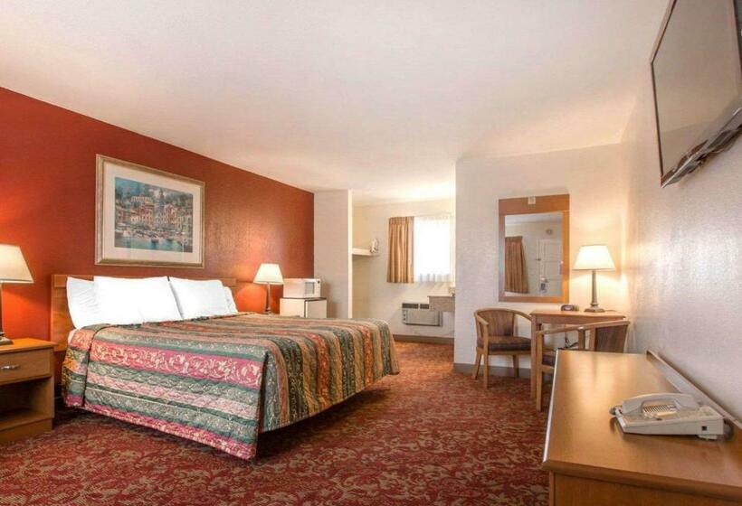 标准间, Rodeway Inn Fallbrook Downtown