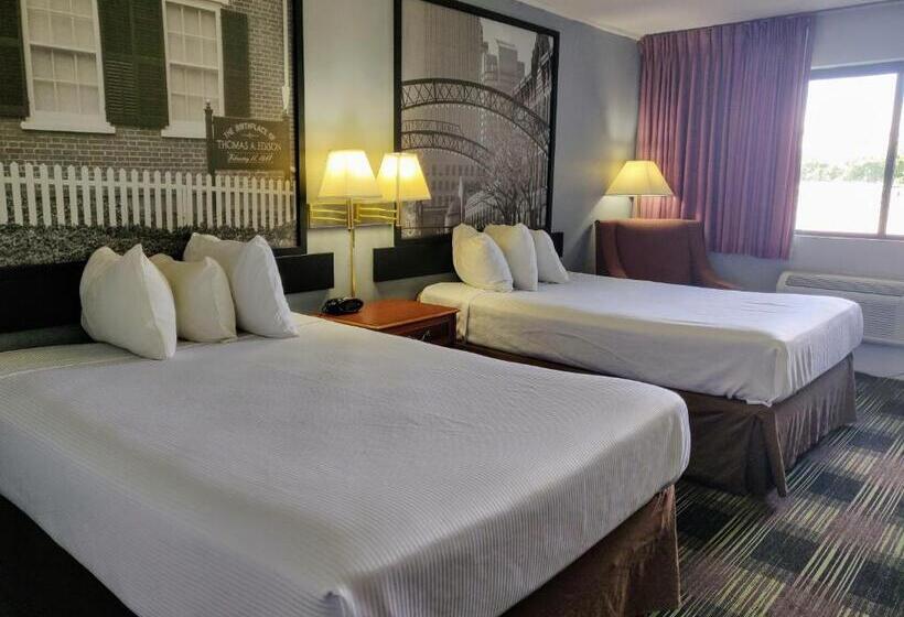 Номер Deluxe, Sprucewood Inn