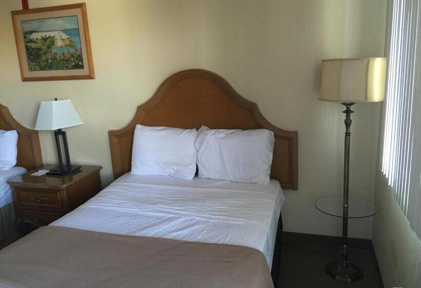 이코노미 룸, Motel 6 Henderson Nv