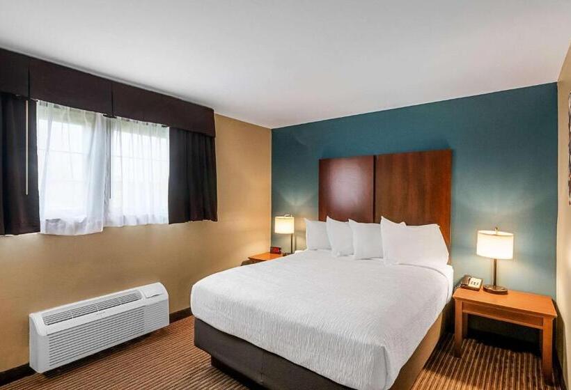 장애인을 위한 스위트, The Hotel Saratoga, Ascend Hotel Collection