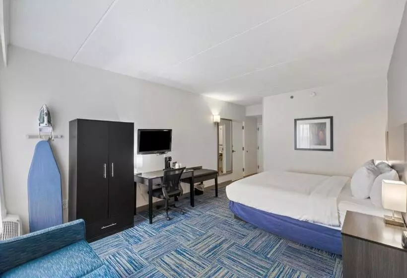 سوییت سوپریور, Allentown Park Hotel, Ascend Hotel Collection