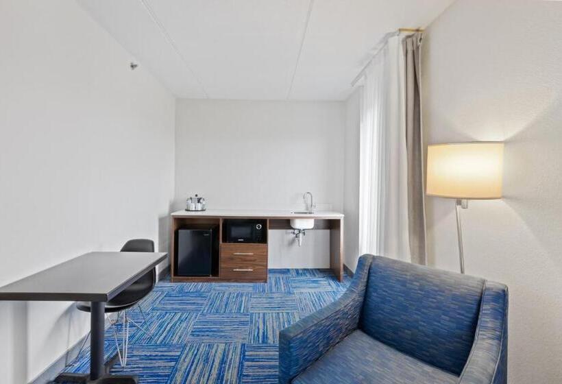 スーペリアースイート, Allentown Park Hotel, Ascend Hotel Collection