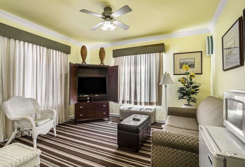 جناح, Americas Best Value Inn Historic Clewiston Inn