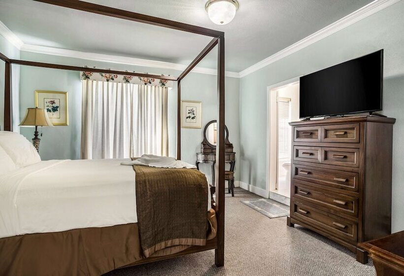 Апартаменты 1 Спальня, Americas Best Value Inn Historic Clewiston Inn