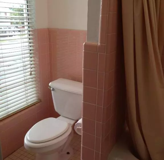 ２ダブルベッドのスタンダードルーム, Americas Best Value Inn Historic Clewiston Inn