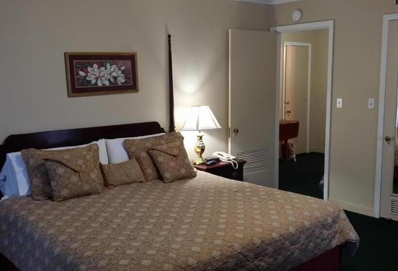 Апартаменты 2 Спальни, Americas Best Value Inn Historic Clewiston Inn