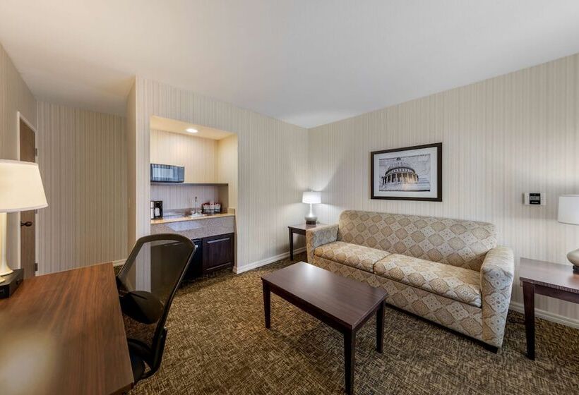 جناح, Best Western Plus Big America