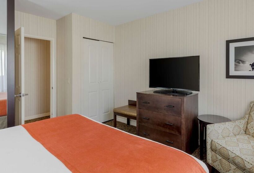 جناح, Best Western Plus Big America