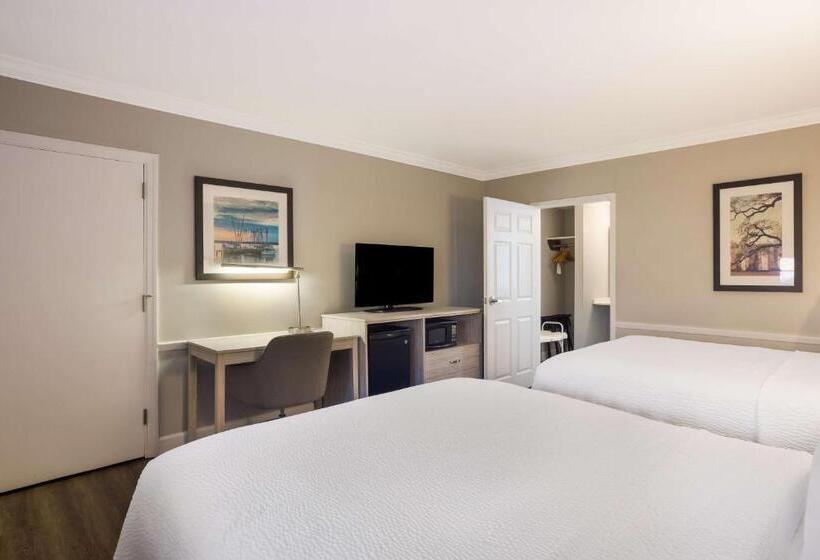 غرفة قياسية لذوى الاحتياجات الخاصة, Best Western Sea Island Inn