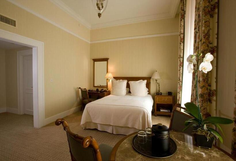 キングサイズベッドのスーペリアルーム, Capital