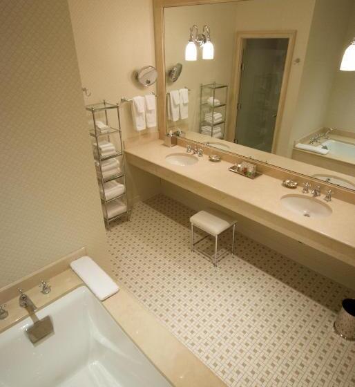 ジュニアスイート, Capital