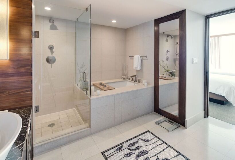 Апартаменты Deluxe 2 Спальни, Carillon Miami Wellness Resort