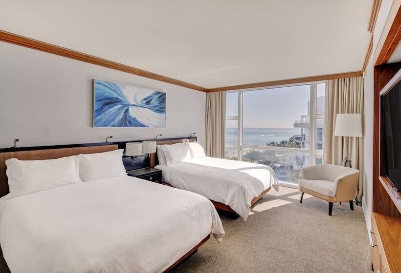 Апартаменты Deluxe 1 Спальня, Carillon Miami Wellness Resort