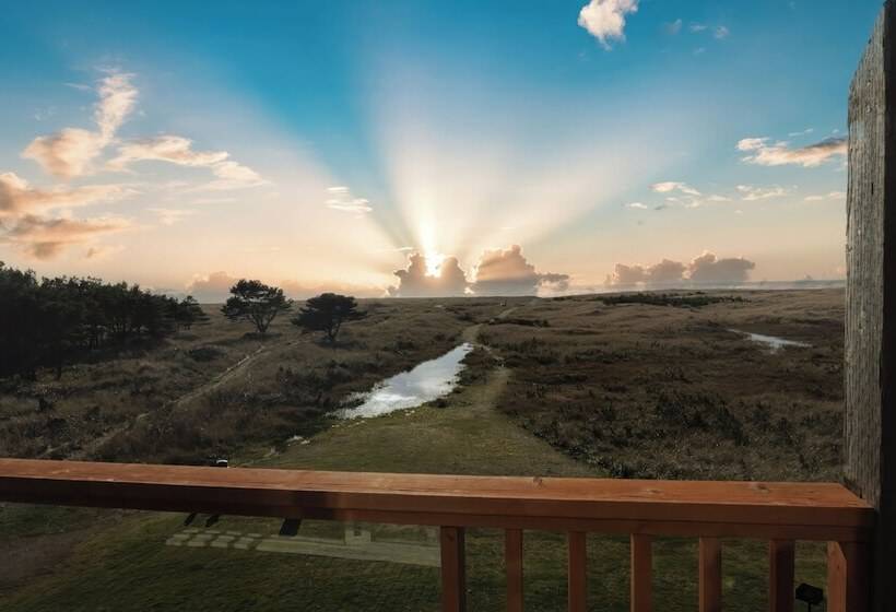 Апартаменты Deluxe 1 Спальня Вид на Море, Chautauqua Resort & Conference Center
