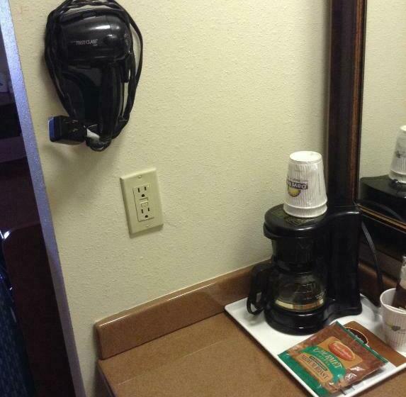 스탠다드 룸, Days Inn By Wyndham Carroll