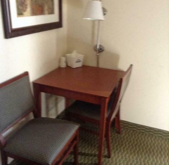 스탠다드 룸, Days Inn By Wyndham Carroll