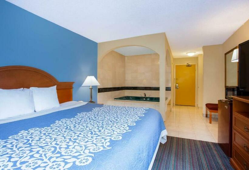 جناح سرير كينج, Days Inn By Wyndham Runnemede Philadelphia Area