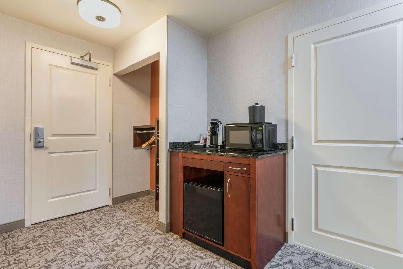Стандартный Номер Кровать Кинг, Hilton Garden Inn Blacksburg University
