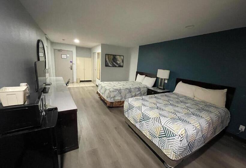 غرفة كلاسيكية رباعية, Portside Inn & Suites