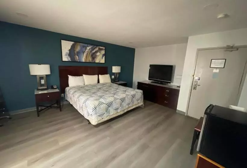 اتاق استاندارد با تخت بزرگ, Portside Inn & Suites