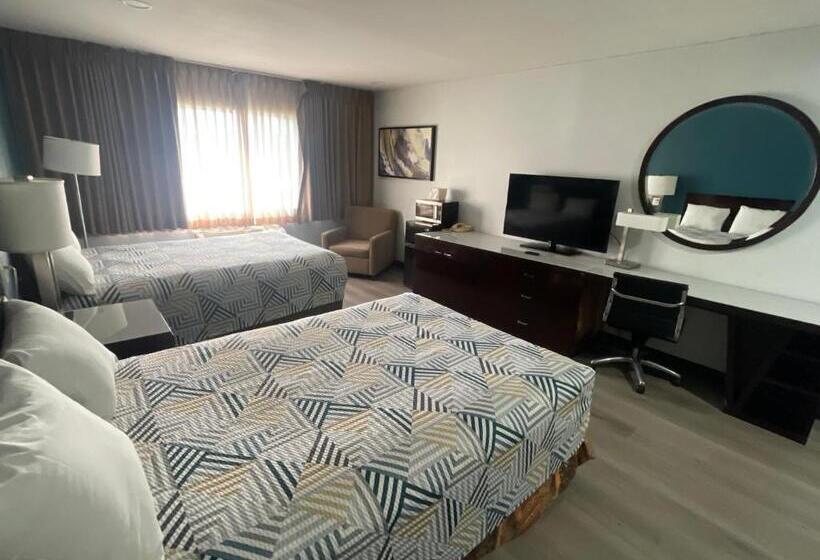 غرفة قياسية رباعية, Portside Inn & Suites