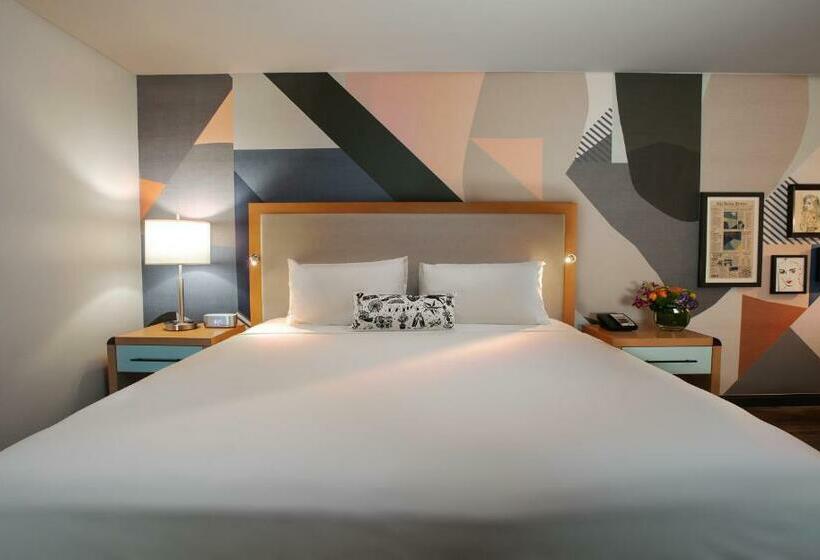 Номер Deluxe Кровать Кинг, The Beeman