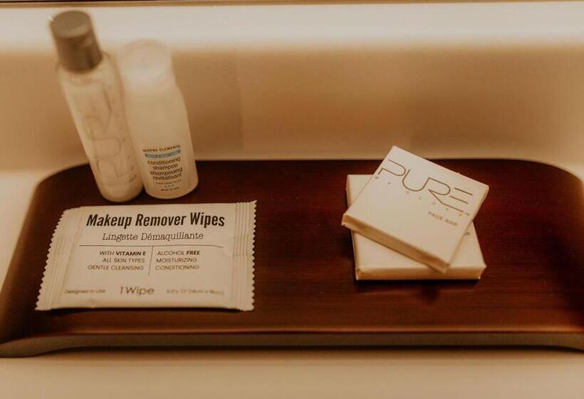 Стандартный Номер Кровать Кинг, Wallace Inn