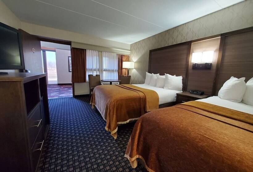 غرفه قياسيه سريرين مزدوجين, Ramkota Hotel Watertown