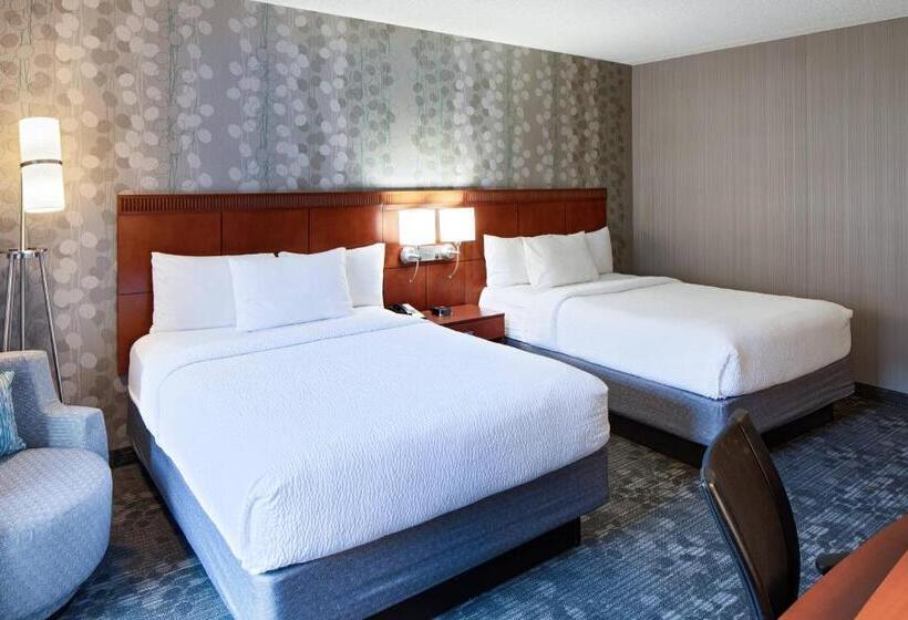 غرفة قياسية, Courtyard Cincinnati Blue Ash