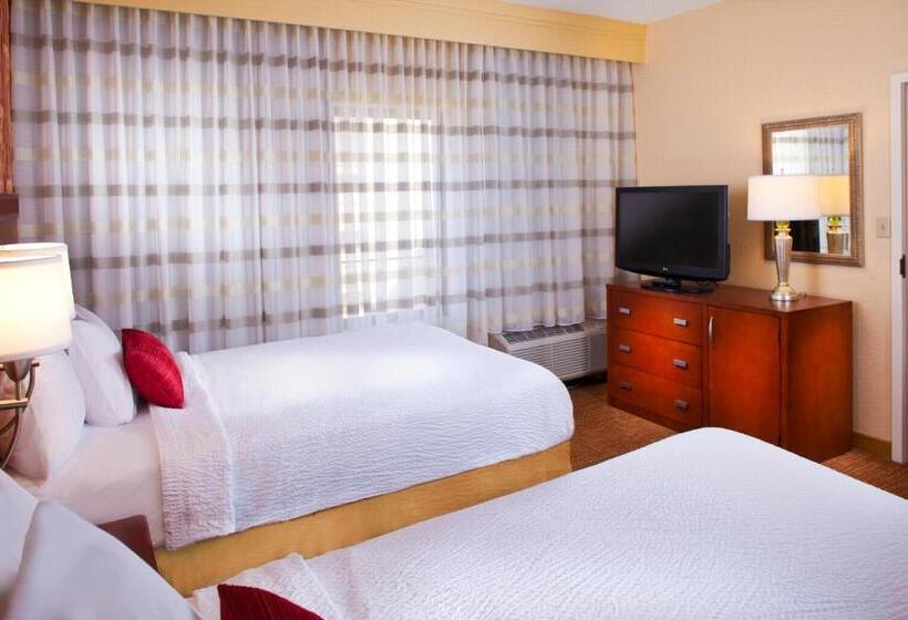 스탠다드 룸 퀸사이즈 침대, Courtyard By Marriott Little Rock West