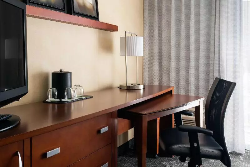 اتاق استاندارد با تخت بزرگ, Courtyard By Marriott Phoenix North