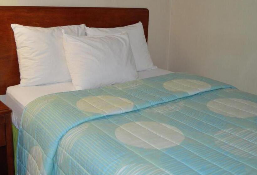 Номер Стандарт 2 Двуспальные Кровати, Extended Stay Warrenton Inn