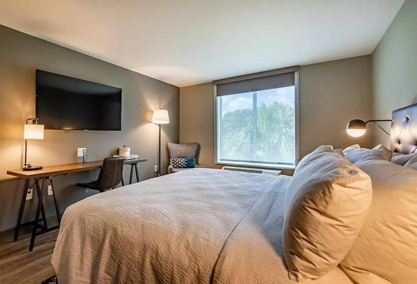 اتاق استاندارد با 2 تخت دوبل, Four Points By Sheraton Brunswick