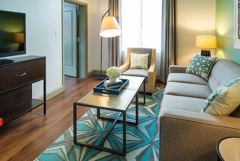 2 Bedroom Suite City View, Indigo Savannah Historic District, An Ihg