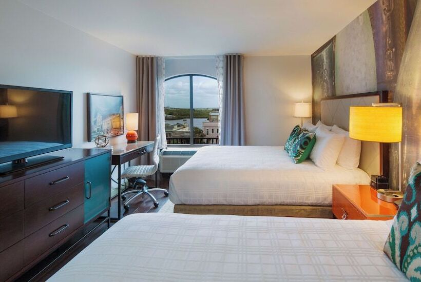 プレミアムルーム, Indigo Savannah Historic District, An Ihg