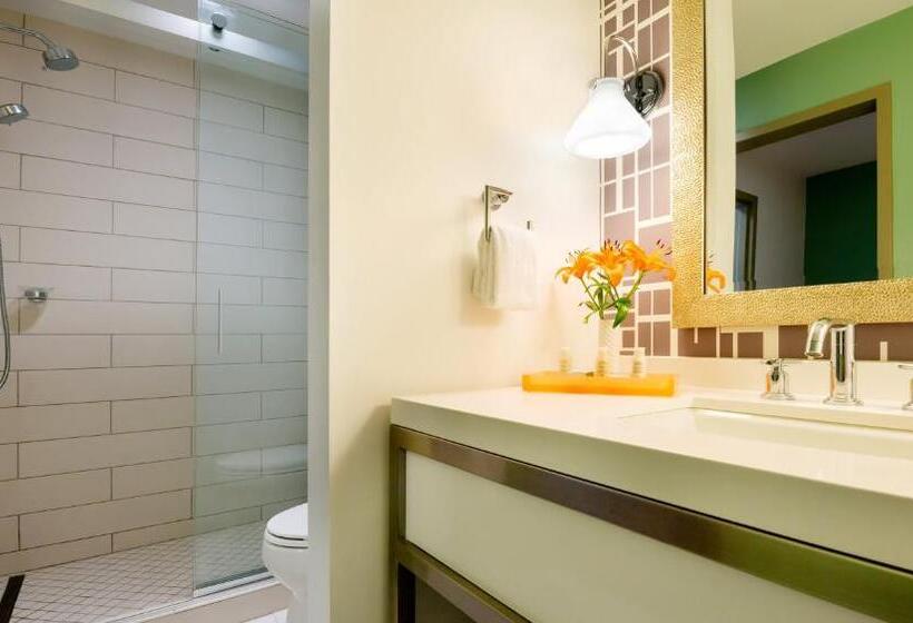 2 Bedroom Suite City View, Indigo Savannah Historic District, An Ihg