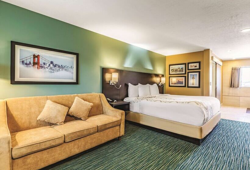 デラックスルーム, La Quinta By Wyndham San Francisco Airport West