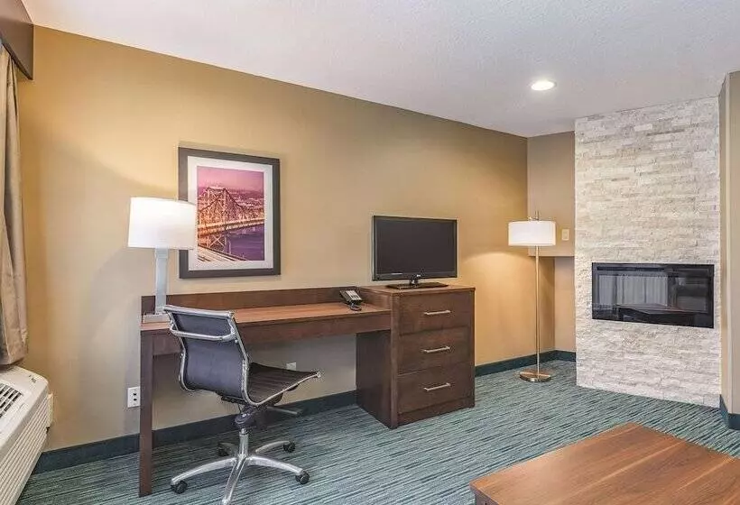 １ベッドルームアパートメント, La Quinta By Wyndham San Francisco Arpt West Millbrae Htd Pool Free Arprt Shtl